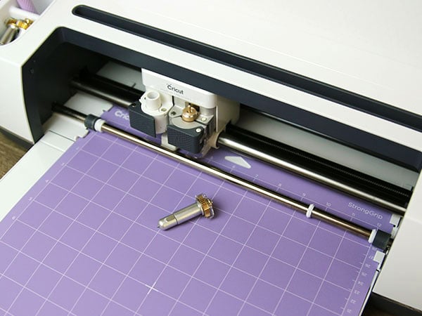 How to Engrave with Your Cricut Machine! 