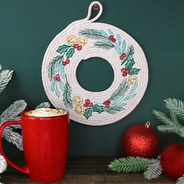 DIY Mini Christmas Embroidery Hoops - Tea and a Sewing Machine