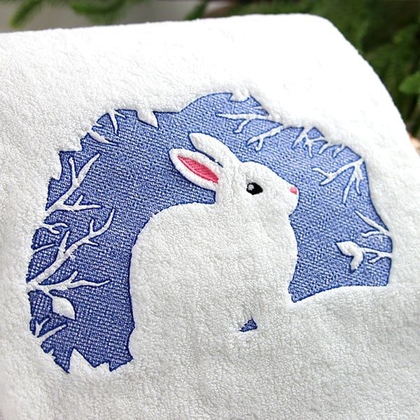 embossed designs - Woodland bunny on bath towel